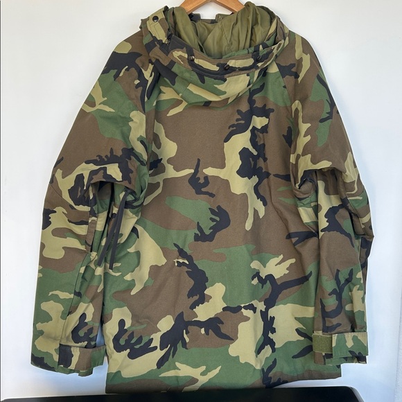 US Military ECWCS Cold Weather Camouflage Parka Size Medium Long - Picture 2 of 16